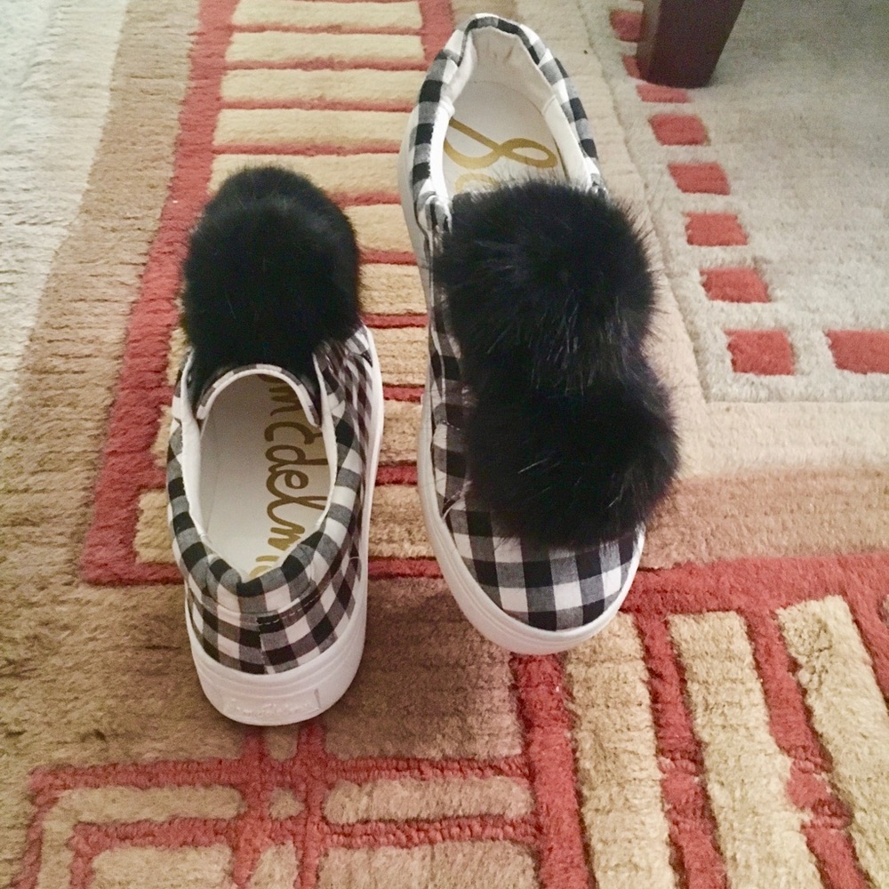 New Sam Edelman Shoe - Picture 3 of 8